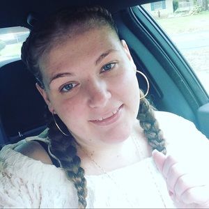 Meet your Posher, Kerri